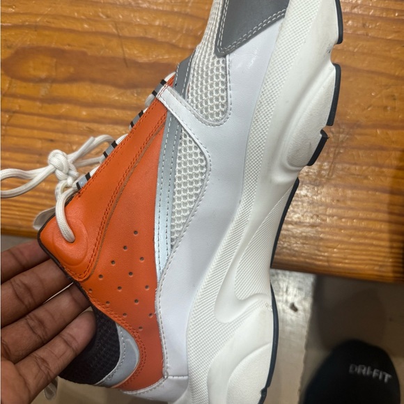 christian dior b22 size 10 wore 3 times in really good condition - Picture 2 of 8